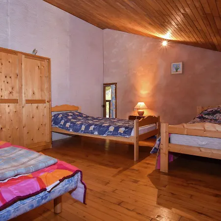 Scenic Holiday In Biron With Private Swimming Pool Feriehus